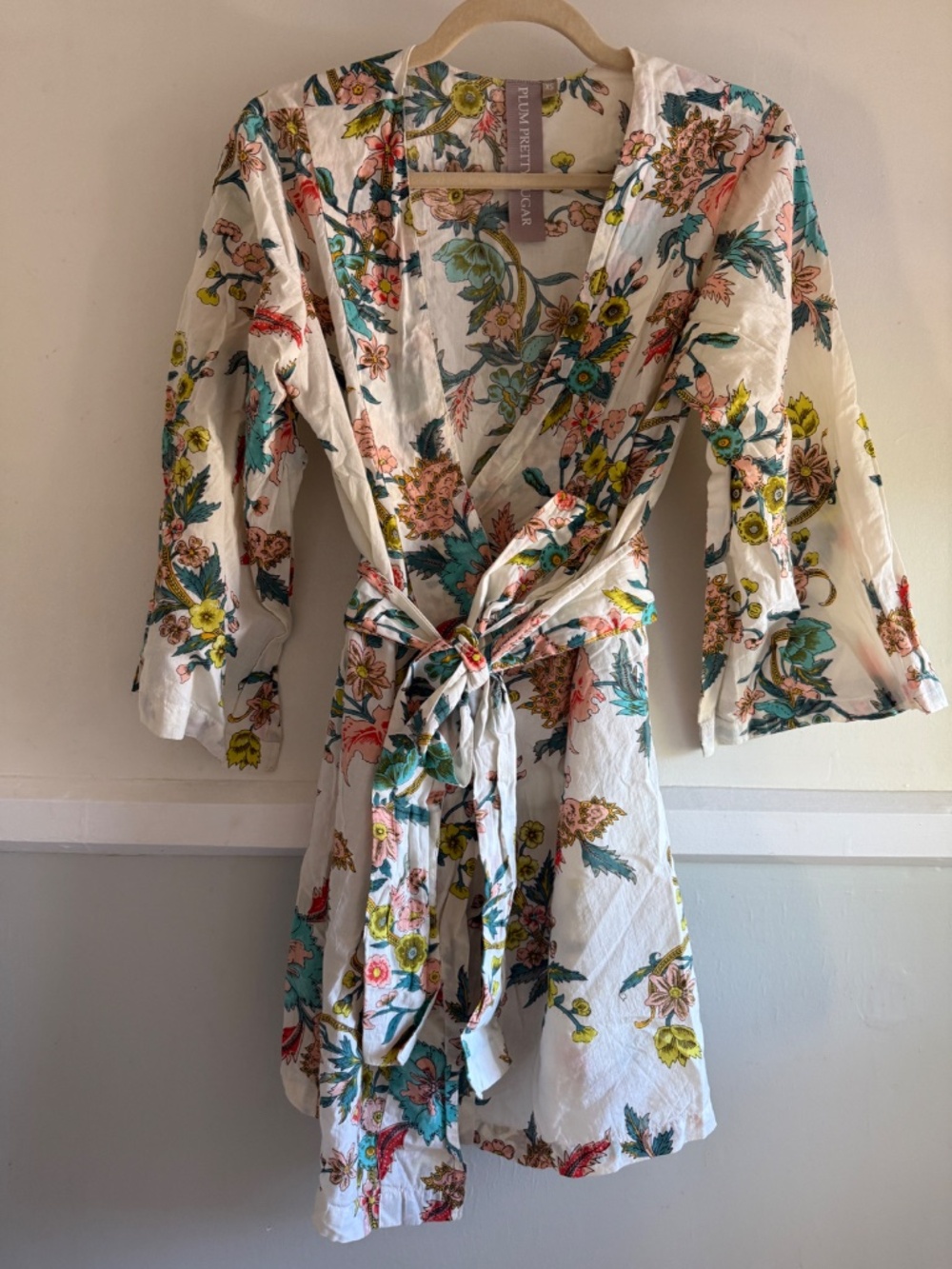 Plum Pretty Sugar Robe - Picture 5 of 7